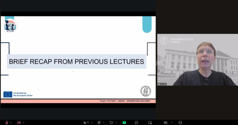 photo_5233525046293237323_y